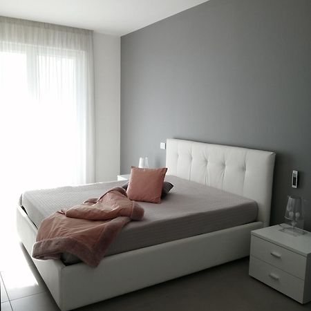 Sea View Apartment Monopoli Ngoại thất bức ảnh