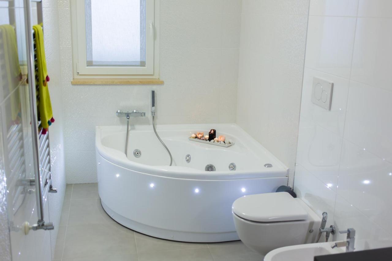Sea View Apartment Monopoli Ngoại thất bức ảnh
